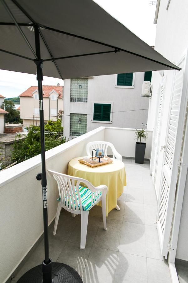 Apartmani Sanja Vodice Exterior foto