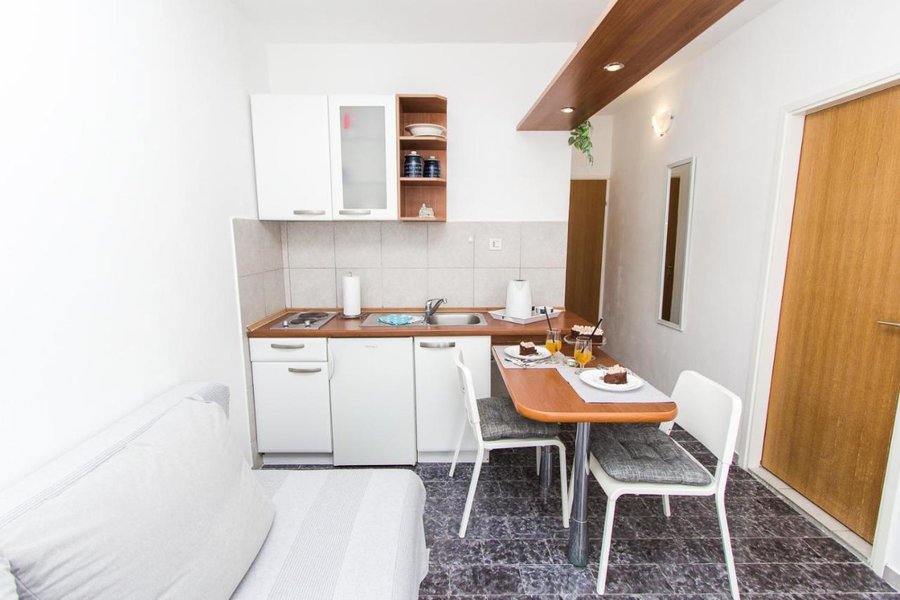 Apartmani Sanja Vodice Exterior foto
